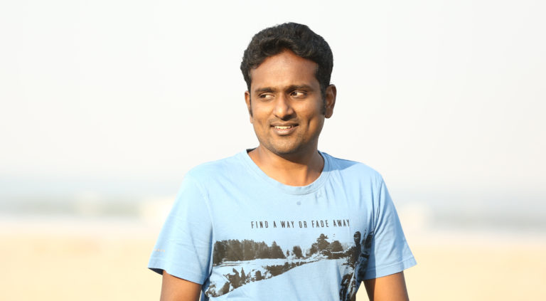 തീവണ്ടി, വെകിയെത്തിയിട്ടും ഹിറ്റായത് എങ്ങനെ? സംവിധായകന്‍ സംസാരിക്കുന്നു