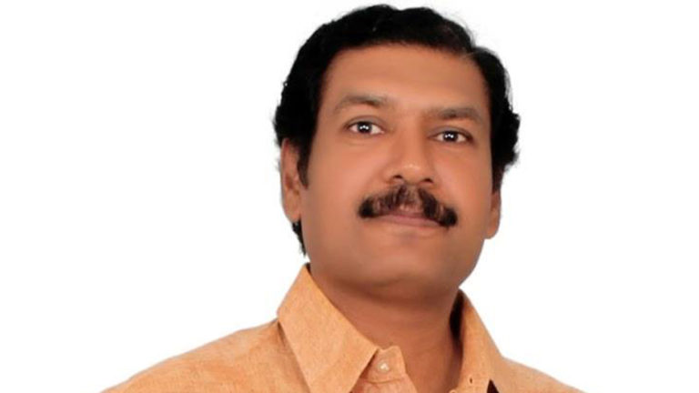 കേരളത്തില്‍ കോണ്‍ഗ്രസ് ബിജെപിയിലേക്കുള്ള വാതില്‍: എ സമ്പത്ത് എംപി