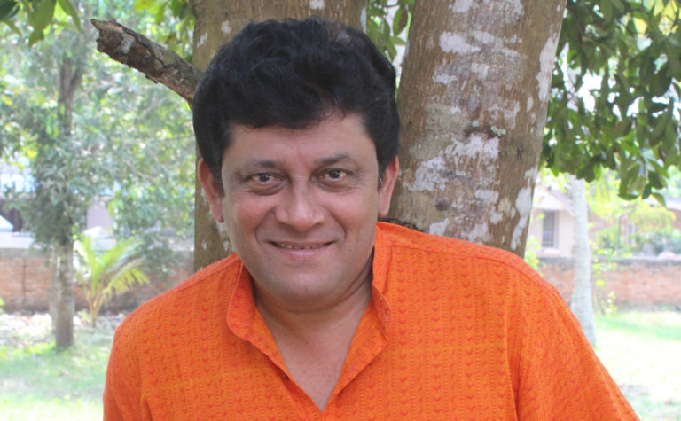 തട്ടീം മുട്ടീം അര്‍ജുനന്‍ സ്പീക്കിങ്‌