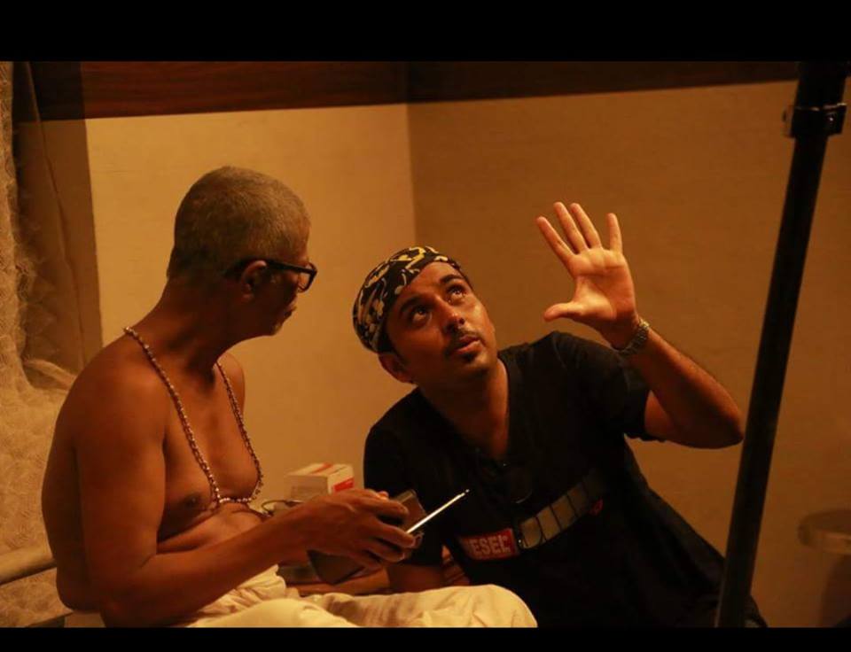 ഇന്ദ്രന്സും ആളൊരുക്കം സംവിധായകന് വി സി അഭിലാഷും