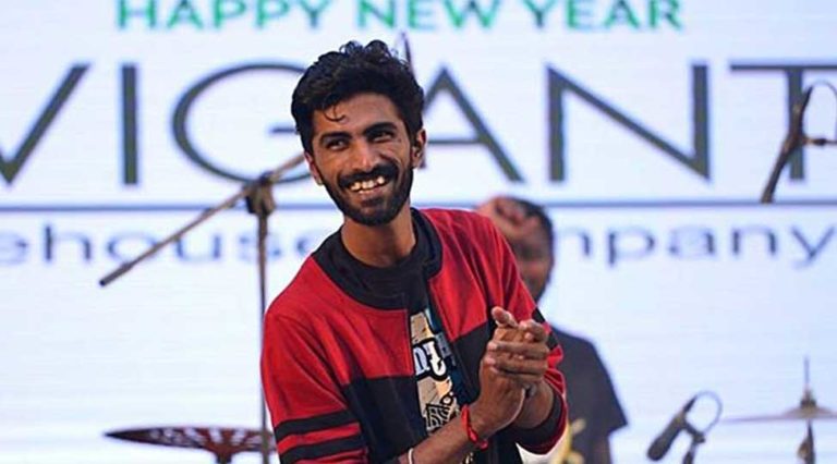 അശ്വിന്‍ വിജയന്‍ സരിഗമപ