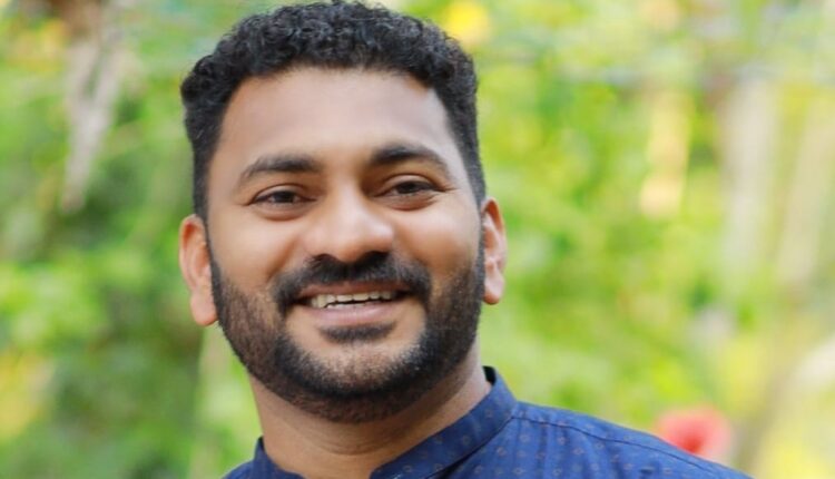 കേരളത്തില്‍ ഇപ്പോള്‍ നടക്കുന്നത് സര്‍ക്കാര്‍ സ്പോണ്‍സേര്‍ഡ് വര്‍ഗീയ ധ്രുവീകരണം: റിയാസ് മുക്കോളി, riyas mukkoli, riyas mukoli, youth congress, youth congress leader, youth congress state vice president riyas mukkoli, interview, congress leaders interivews